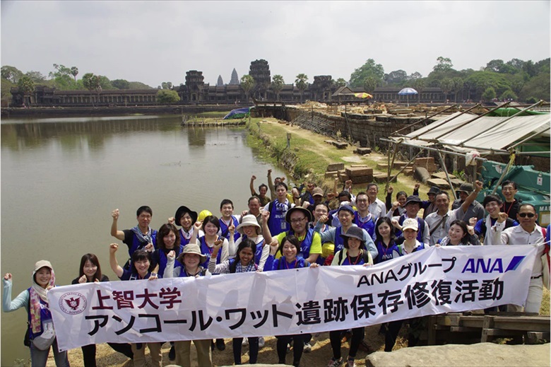 ANAのアンコールワットへの支援活動