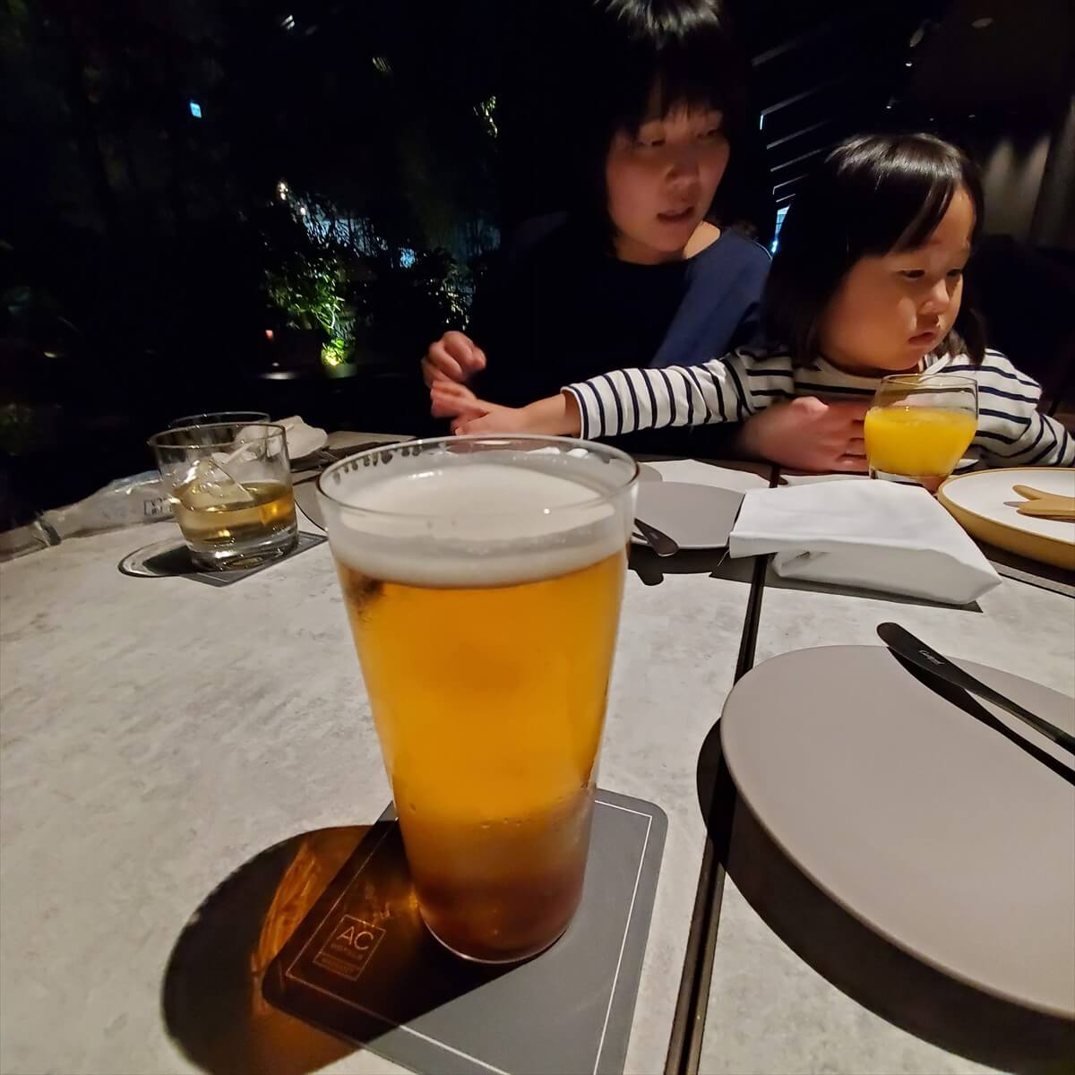 ACホテル銀座のACキッチンでのディナーの一杯目のビール