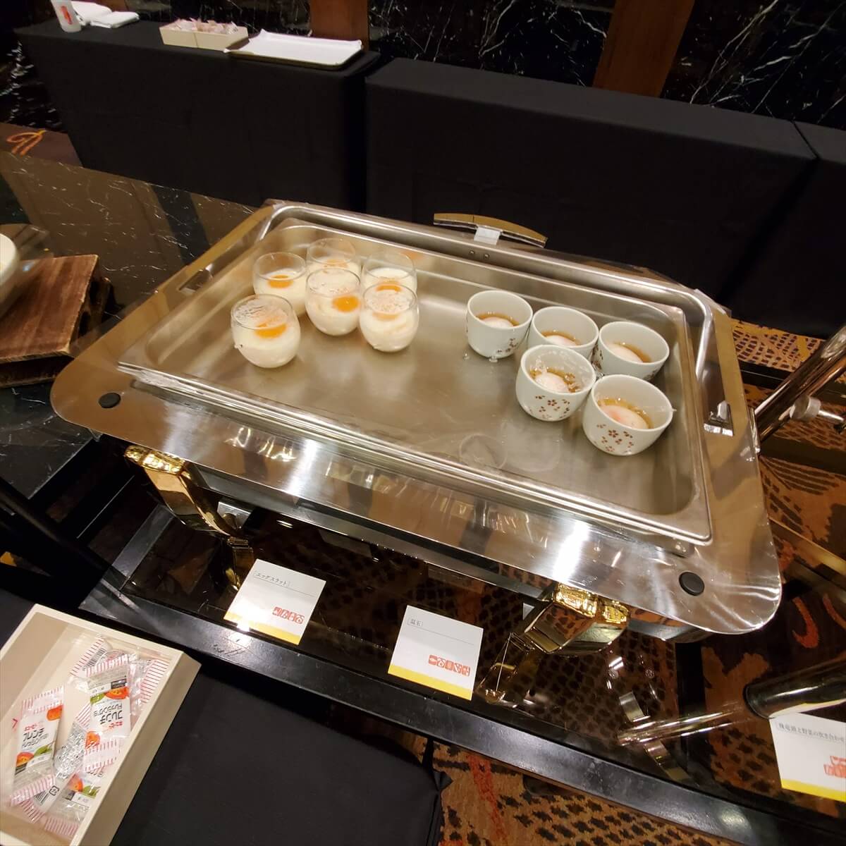 ウェスティンホテル仙台の朝食ビュッフェの温泉卵とエッグスラット