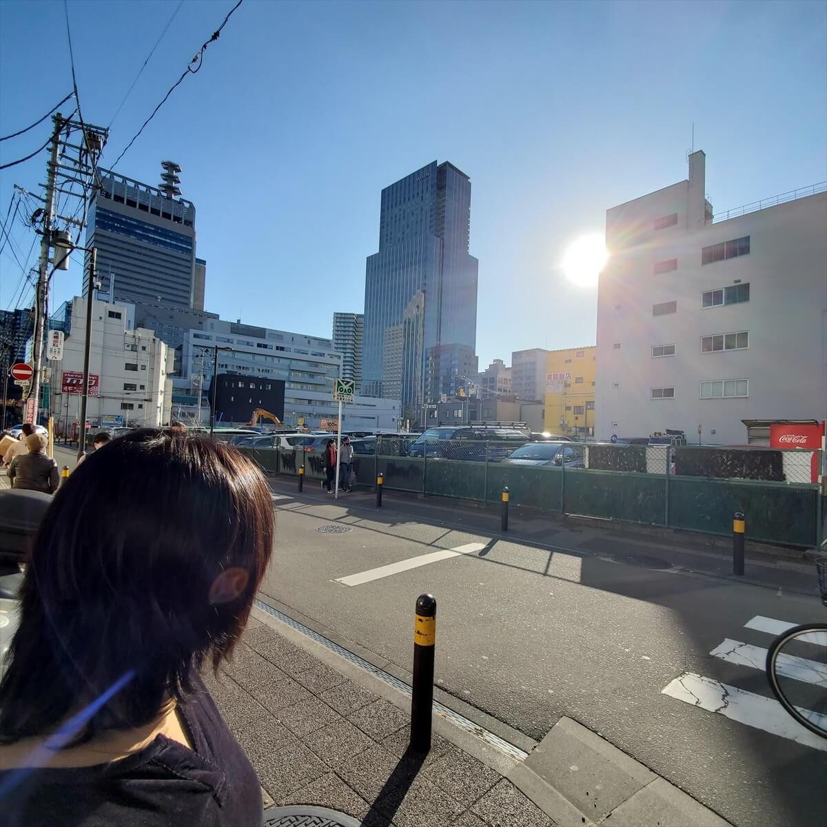 仙台駅から歩いている途中で見えてくるウェスティンホテル仙台の入っている仙台トラストタワー