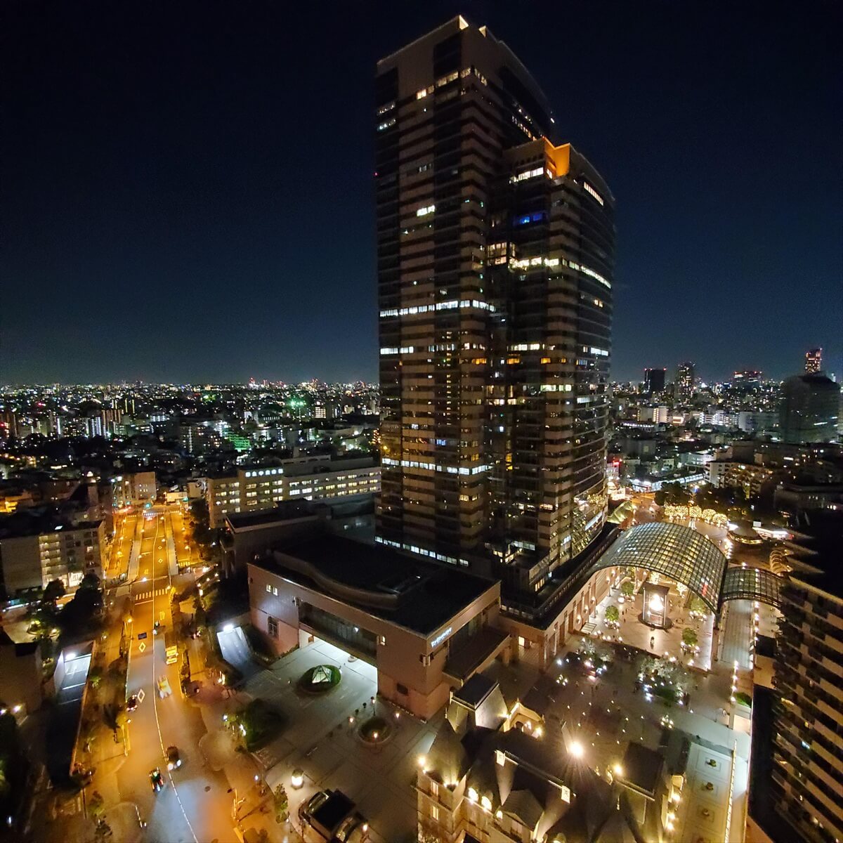 ウェスティンホテル東京のエグゼクティブルームキングの部屋からの夜景