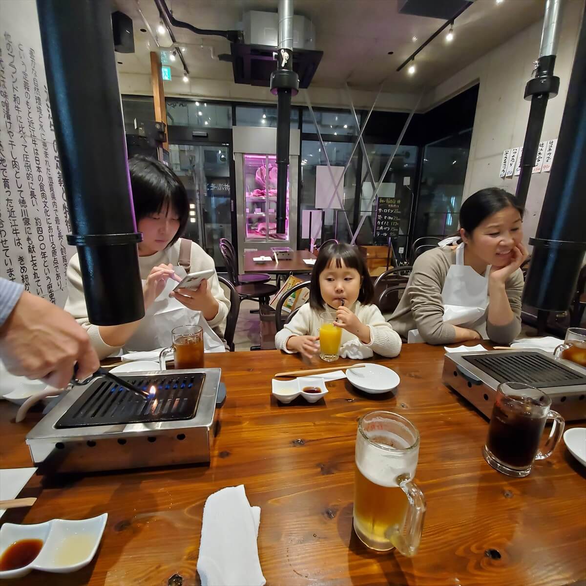 恵比寿の焼肉屋「近江牛肉店 恵比寿ホルモン部 」