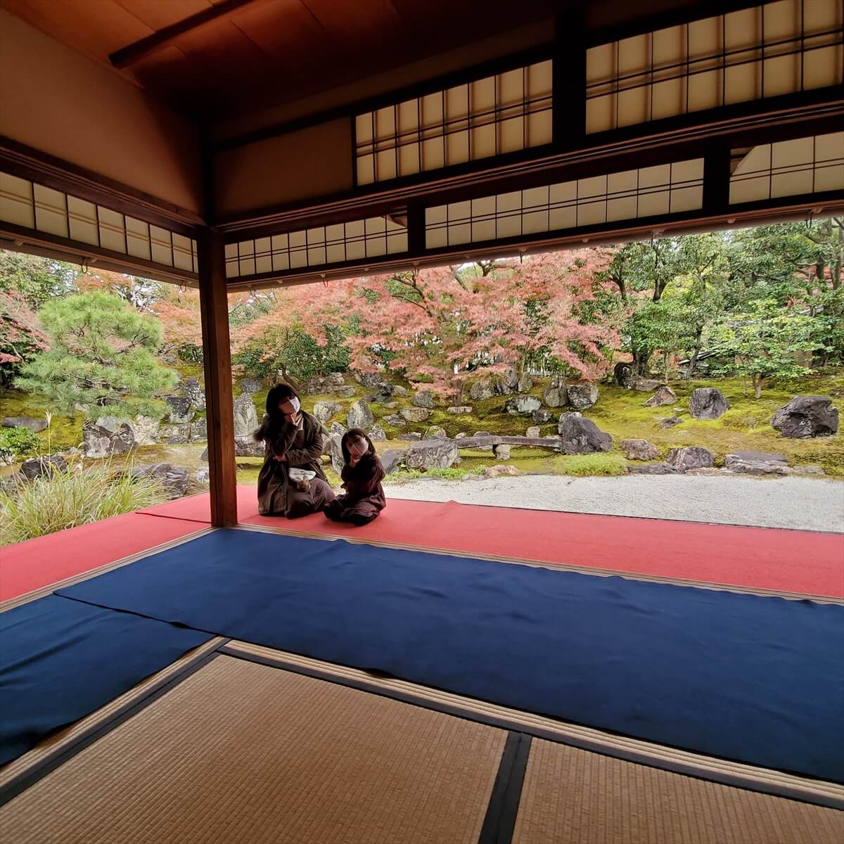 高台寺圓徳院の北庭