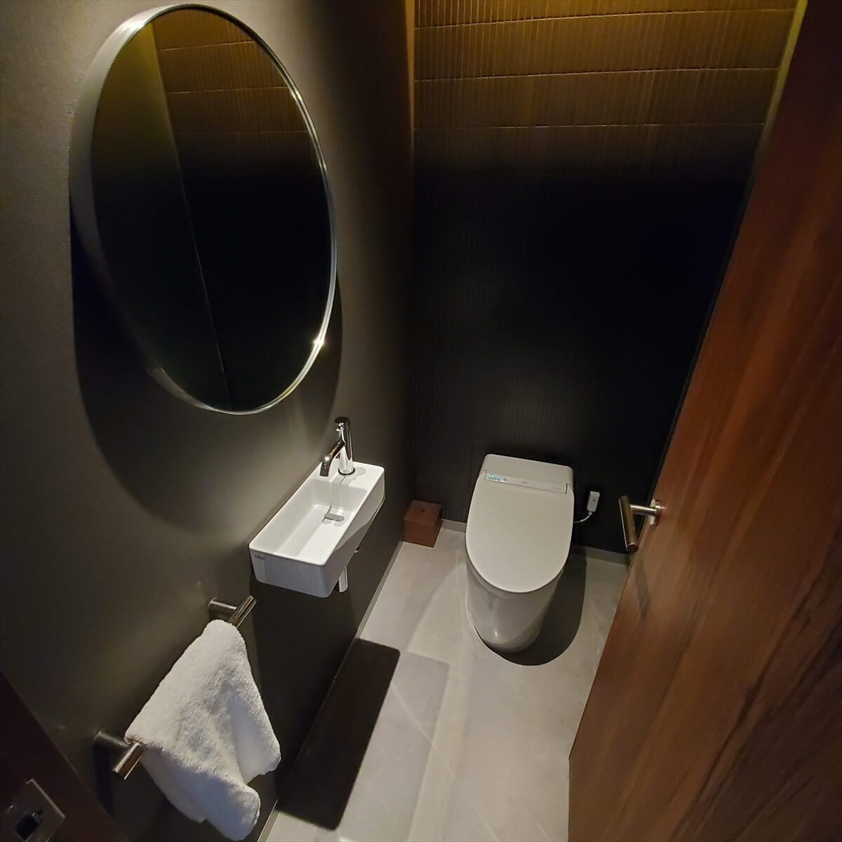W大阪マーベラススイートのトイレ